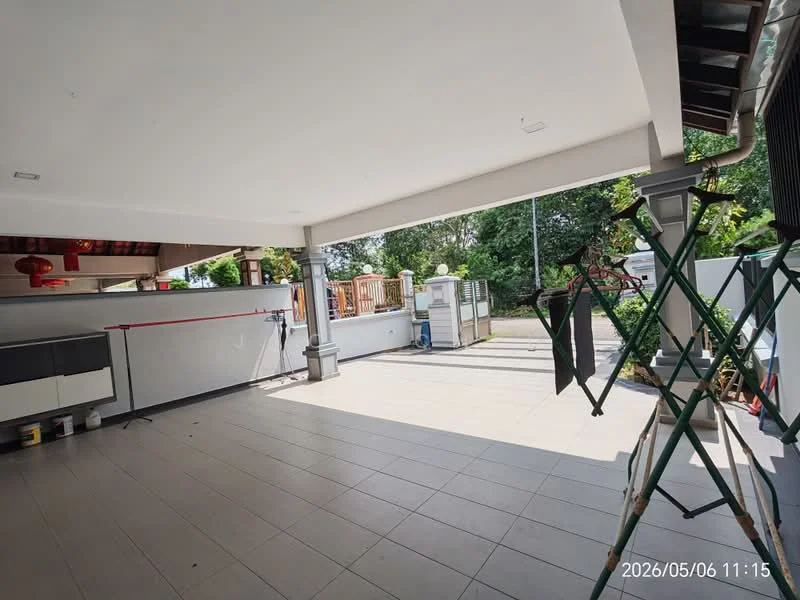 Exterior features: open-air space, tiled flooring, covered area, laundry drying rack, surrounded by greenery, fenced perimeter, access to outdoor area; style: modern.