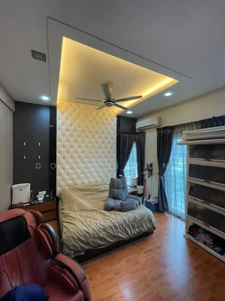 Bedroom features: king-size bed with beige bedding, upholstered headboard with tufted design, wooden flooring, 5-blade ceiling fan with integrated LED light, recessed lighting in ceiling, blackout curtains, floor-to-ceiling windows, built-in wardrobe with sliding doors, decorative pillows, nightstand with lamp, wall-mounted air conditioning unit; style: modern.
