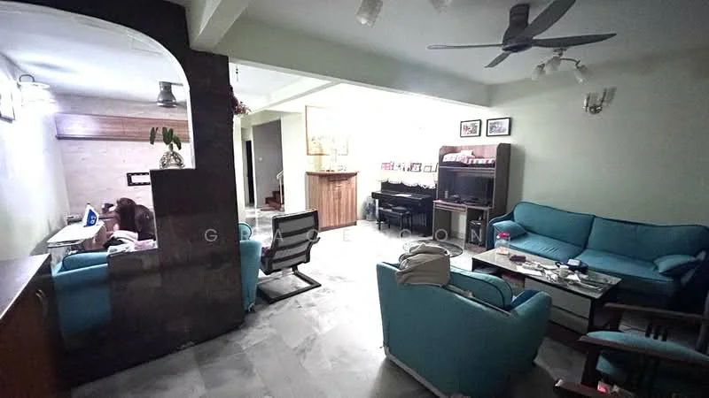 Living features: light grey marble flooring, white painted walls, 5-blade ceiling fan, sofa in turquoise, wooden coffee table, TV console, wall-mounted TV, decorative wall art, recessed lighting, open layout to dining area; style: modern.