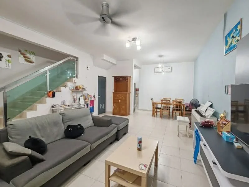 Living features: 3-seater fabric sofa in grey, ceiling fan, coffee table, wall-mounted TV, TV console, dining table with chairs, white walls, tile flooring, decorative wall art, glass railing staircase, recessed lighting; style: modern.