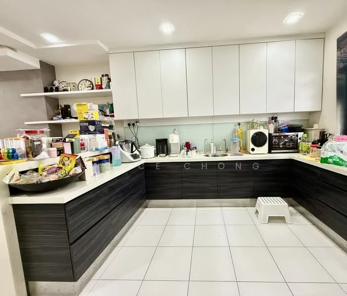 Kitchen features: L-shaped kitchen layout, white upper cabinets, dark wood lower cabinets, white countertop, stainless-steel sink, built-in microwave, freestanding washing machine, various kitchen appliances, tile flooring, wall clock, open shelving, kitchen stool; style: modern.