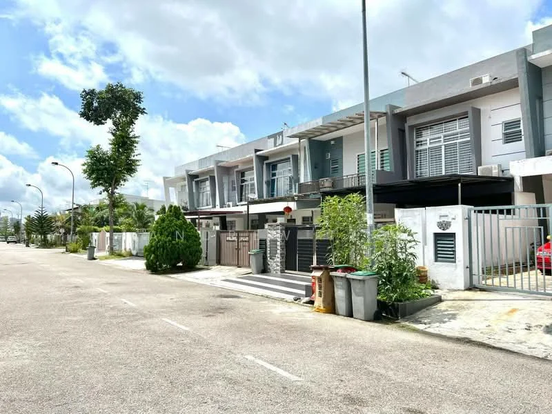 Exterior type: linked terrace house; features: two-storey linked terrace, grey and white painted facade, front porch with pavers, manicured shrubs, gated entrance, balconies on upper floor, large windows, street view, surrounded by greenery, clear blue sky; style: modern.