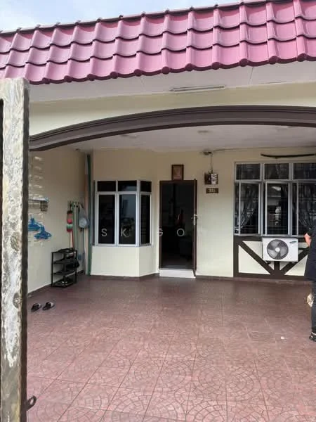 Exterior type: linked terrace house; features: red pitched tile roof, cream painted facade, front porch area, decorative wall paneling, floor-to-ceiling windows, wall-mounted split AC, tiled flooring, doorway with decorative frame, outdoor lighting fixtures; style: modern.