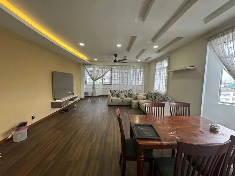 Living features: wooden flooring, cream painted walls, recessed ceiling with LED lighting, 5-blade ceiling fan, large windows with sheer curtains, sectional sofa in light fabric, decorative cushions, TV mounted on wall, dining table with four chairs, wall-mounted shelf; style: modern; view: city.