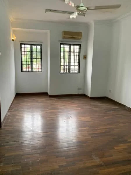 Room features: white painted walls, wooden flooring, 1 ceiling fan, 2 casement windows with black grills, 1 wall-mounted split AC.