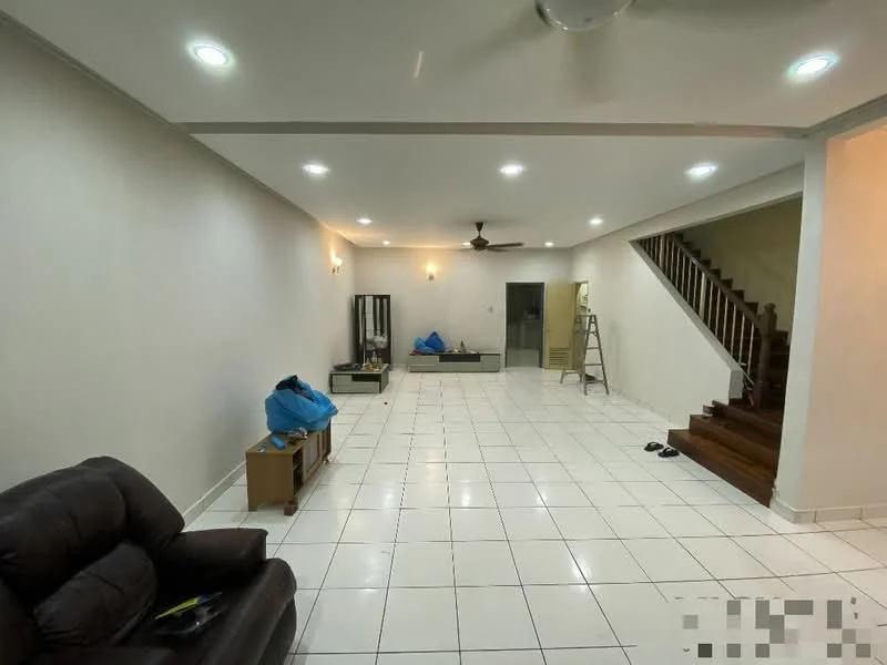 Living features: white painted walls, glossy white tile flooring, recessed LED downlights, 5-blade ceiling fan, brown leather sofa, wooden coffee table, mirror cabinet, staircase with wooden steps, open space layout, decorative wall sconces; style: modern.