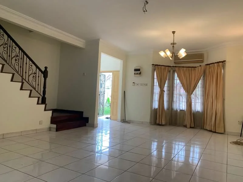 Living features: white painted walls, ceramic tile flooring, tray ceiling, 5-blade ceiling fan with light, large windows with sheer curtains, double sliding glass door, staircase with wooden railing, air conditioning unit; style: modern; view: garden.