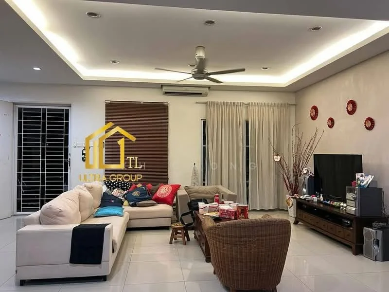 Living features: L-shape sectional sofa in white, coffee table, TV console, wall-mounted TV, recessed downlights, 5-blade ceiling fan, cream painted walls, white tiled flooring, curtains, decorative wall art, decorative items on shelves; style: modern.