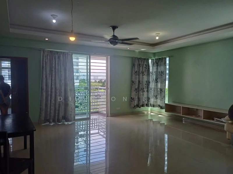 Living features: cream painted walls, polished ceramic tile flooring, tray ceiling with recessed downlights, 5-blade ceiling fan, floor-to-ceiling windows, sliding glass door, sheer curtains, curtains with floral pattern, built-in shelving unit, area rug; style: modern; view: garden.