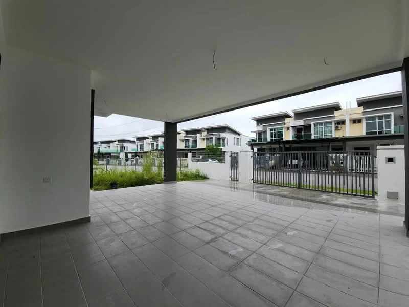 Exterior type: linked terrace house; features: covered porch area, grey tiled flooring, white painted walls, glass railing, manicured lawn, gated entry, surrounded by residential buildings; style: modern.