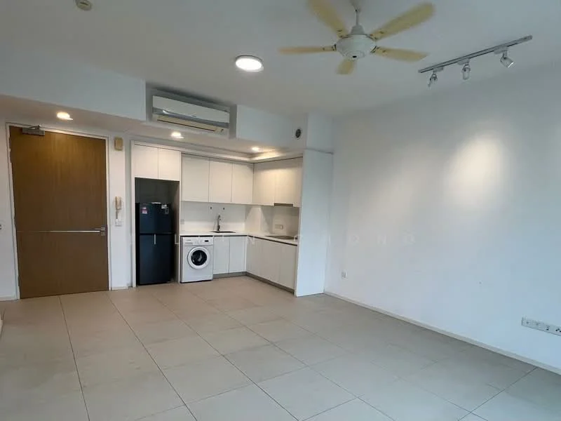 Living features: white painted walls, tile flooring, ceiling fan, recessed downlights, wall-mounted air conditioning unit, kitchen cabinetry with white finish, black refrigerator, front-load washing machine, single-bowl stainless-steel sink, countertop with space for appliances, open layout, sliding door access to balcony, track lighting; style: modern.