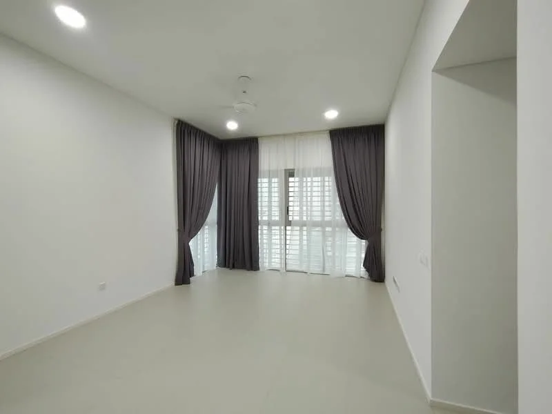 Living features: white painted walls, light-colored flooring, 5-blade ceiling fan, floor-to-ceiling windows, sheer curtains, dark grey curtains, recessed downlights, open layout; style: modern.