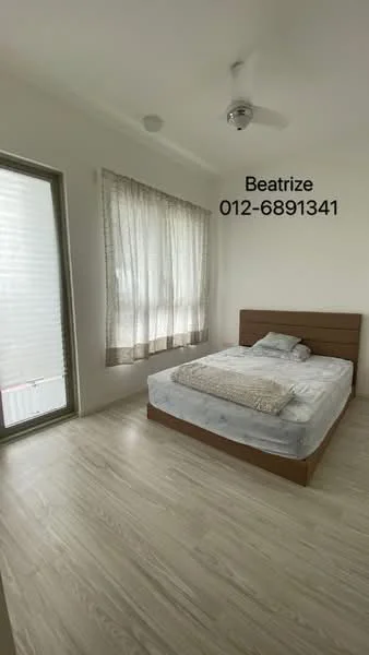 Bedroom features: queen-size bed, upholstered headboard, bedside lamps, floor-to-ceiling window, sheer curtains, light-colored walls, laminate flooring, ceiling fan; style: modern.