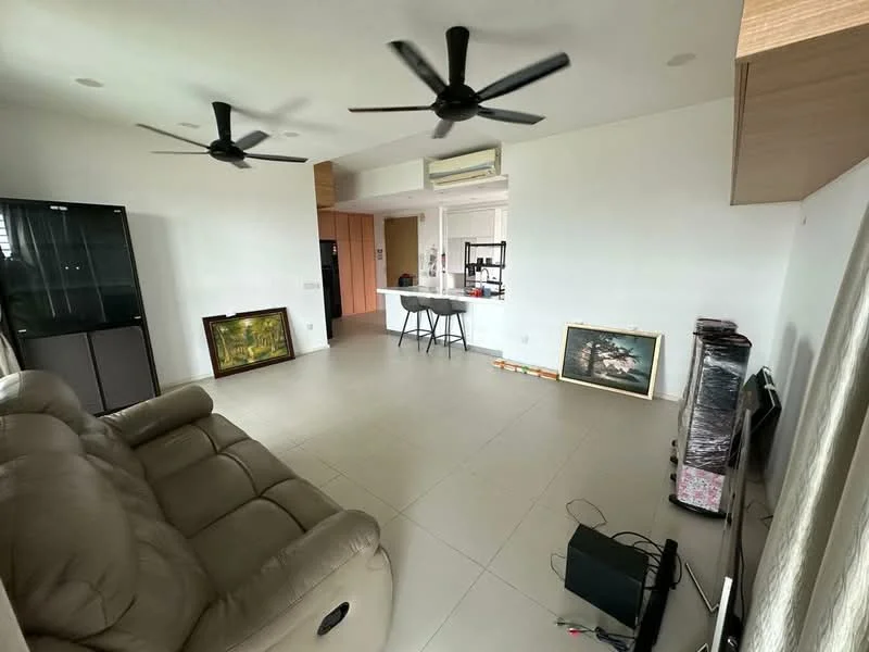 Living features: 3-seater leather sofa in beige, 2 ceiling fans, wall-mounted TV, TV console, light-colored tiled flooring, white painted walls, large windows with sheer curtains, decorative artwork on wall, open layout to adjacent room; style: modern.