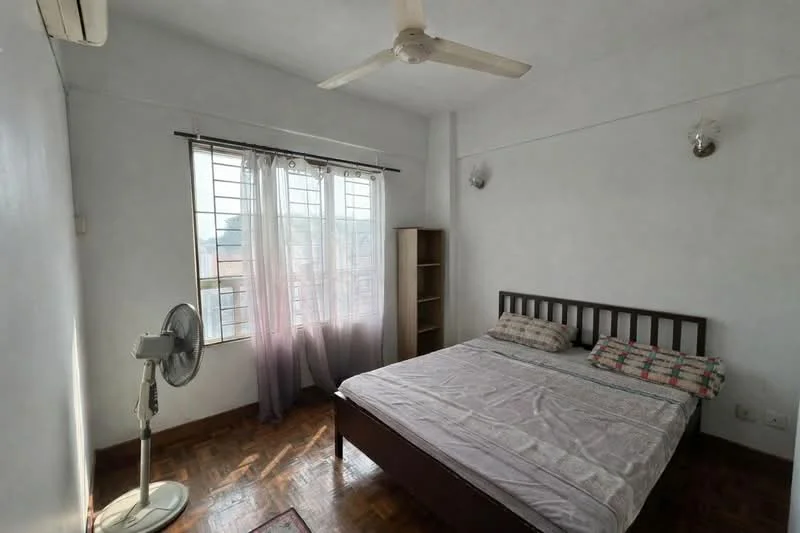 Bedroom features: double bed with patterned bedding, wooden bed frame, parquet wood flooring, white painted walls, ceiling fan, curtains with gradient color, large window with grid design, bookshelf, wall-mounted light fixtures; style: minimalist; view: city.