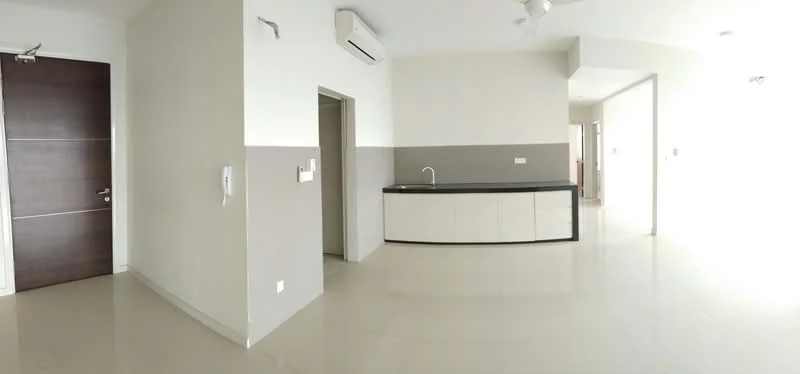 Kitchen features: white painted walls, grey accent wall, polished tile flooring, single-bowl stainless-steel sink, chrome pull-down faucet, black countertop, white cabinetry, wall-mounted split AC, ceiling fan; style: modern. Room features: white painted walls, polished tile flooring, doorway leading to another room.
