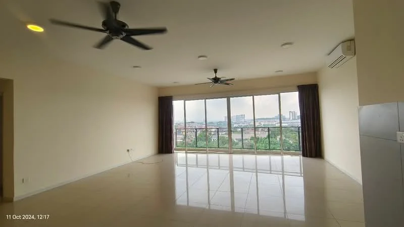 Living features: large floor-to-ceiling windows, two ceiling fans, cream painted walls, white tiled flooring, recessed downlights, curtains, view of city skyline, air conditioning unit; style: modern; view: city.