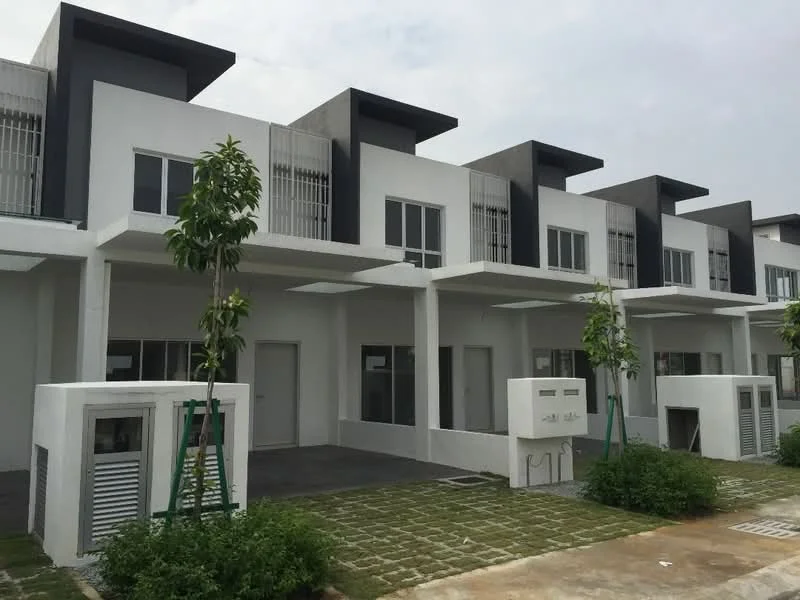 Exterior type: linked terrace house; features: white painted facade, grey accent panels, flat roof, two-storey structure, manicured lawn, paved walkway, outdoor air conditioning units, covered porch, large windows, balconies with railings; style: modern.