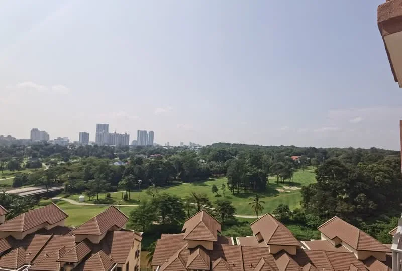 Exterior type: low-rise apartment block; features: view of golf course, surrounded by greenery, city skyline in background, terracotta roof tiles, multiple pitched roofs, landscaped gardens, manicured lawns, adjacent to golf course; style: modern.