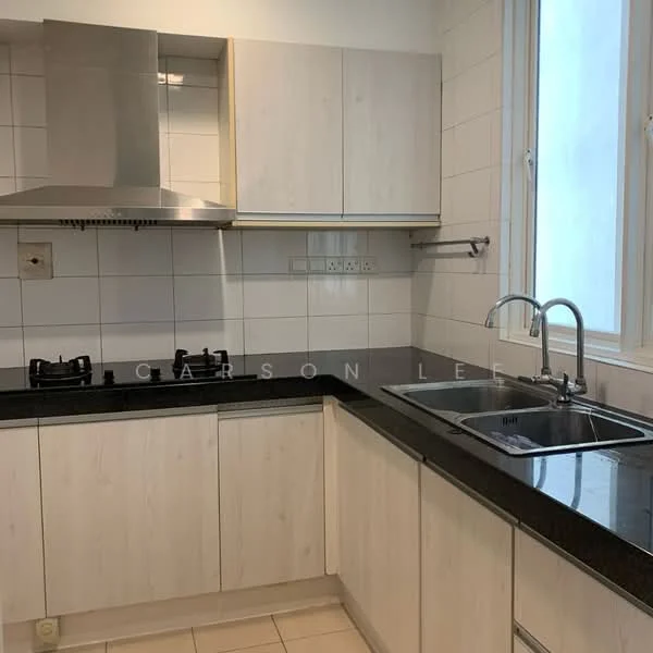 Kitchen features: stainless-steel double-bowl sink, chrome pull-down faucet, black granite countertop, white laminate cabinetry, built-in gas hob, stainless-steel range hood, white tiled backsplash, window with natural light, cream tiled flooring; style: modern.