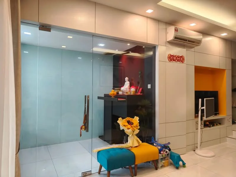 Living features: white painted walls, grey accent wall, glossy tile flooring, recessed downlights, wall-mounted air conditioning unit, glass door, decorative wall art, colorful ottoman, TV console, decorative items on console; style: modern.
