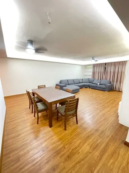 Living features: laminate wood flooring, grey L-shape sectional sofa, wooden dining table with 6 chairs, recessed ceiling lights, ceiling fan, curtains, built-in shelving, white painted walls; style: modern.