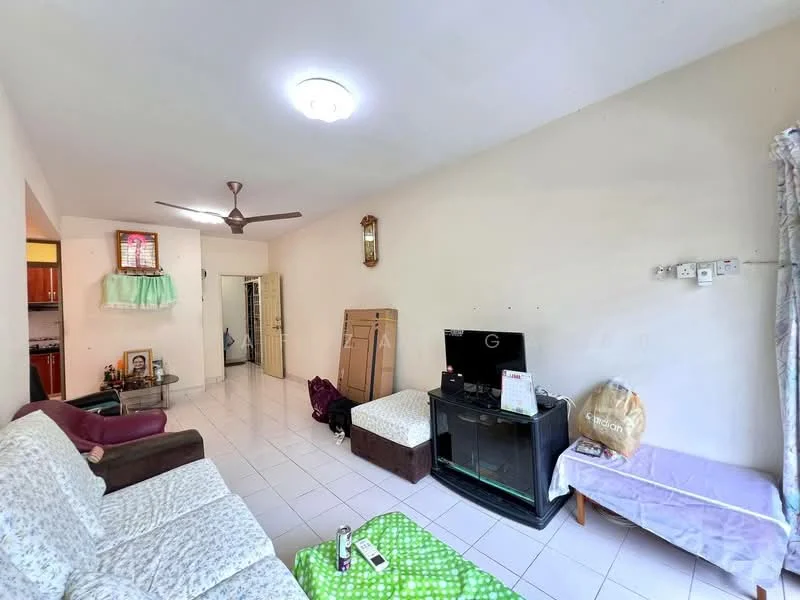 Living features: white painted walls, white tiled flooring, 5-blade ceiling fan, recessed ceiling light, sofa with floral upholstery, wooden armchair, TV console, wall-mounted TV, decorative mirror, curtains, coffee table, green patterned mat.