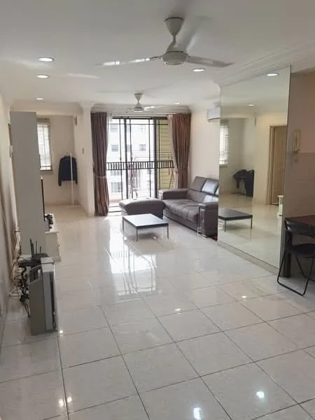 Living features: 3-seater leather sofa, coffee table, floor-to-ceiling windows, curtains, ceiling fan, recessed downlights, mirror wall, ceramic tile flooring, air conditioning unit; style: modern; view: city.