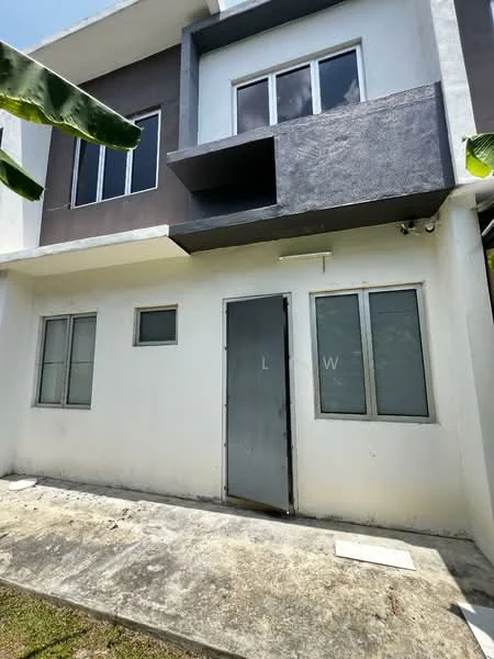 Exterior type: linked terrace house; features: white painted facade, grey accent wall, flat roof, single-storey, concrete walkway, windows with clear glass, metal door, surrounded by greenery; style: modern.