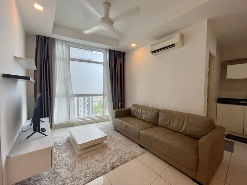Living features: 3-seater leather sofa in beige, white coffee table, TV console, wall-mounted TV, area rug with geometric pattern, floor-to-ceiling windows, sheer curtains, 1 wall-mounted split AC, recessed downlights, ceiling fan; style: modern; view: city.