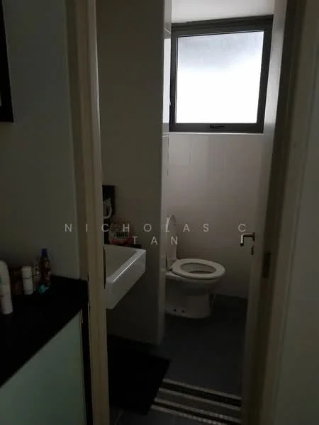 Bathroom features: white tiled walls, grey tile flooring, single-sink vanity with black countertop, mirror above sink, toilet, window with frosted glass, wall-mounted faucet, towel rack; style: modern.