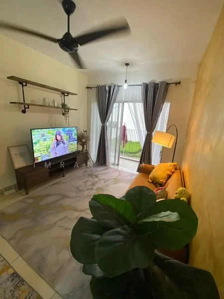 Living features: 3-seater fabric sofa in mustard yellow, wooden coffee table, TV console with wall-mounted TV, 5-blade ceiling fan with light, floor-to-ceiling sliding glass door, sheer curtains, decorative wall shelf, area rug with abstract pattern, houseplant in ceramic pot, lamp with fabric shade; style: modern; view: garden.
