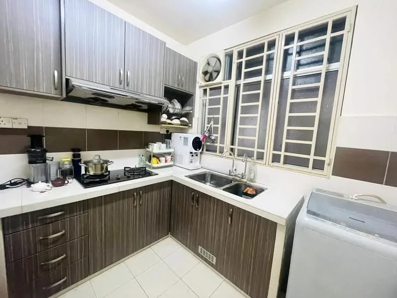 Kitchen features: laminate cabinetry in dark wood finish, white countertop, double-bowl stainless-steel sink, chrome pull-down faucet, 4-burner gas hob, built-in oven, microwave, refrigerator, exhaust hood, tile backsplash in cream and brown, white tiled flooring, window with metal grille, washing machine; style: modern.