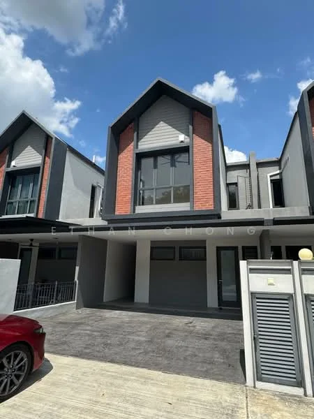 Exterior type: linked terrace house; features: grey painted facade, red brick accents, flat roof, double-storey, large front windows, covered car porch, manicured driveway, modern architectural design; style: modern.