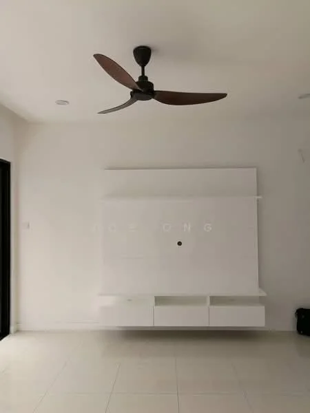 Living features: white painted walls, tile flooring, 5-blade ceiling fan, wall-mounted TV console, open shelving, neutral color scheme; style: modern.