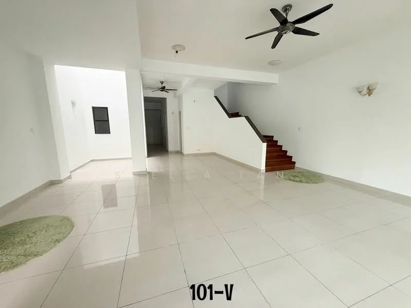 Living features: white painted walls, glossy ceramic tile flooring, 5-blade ceiling fan, 2 wall-mounted light fixtures, staircase with wooden steps, open layout, large windows, green area rugs; style: modern. Room features: white painted walls, glossy ceramic tile flooring, 5-blade ceiling fan, large windows.