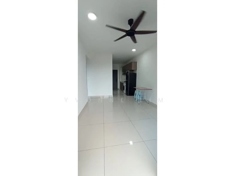 Room features: white painted walls, glossy ceramic tile flooring, 5-blade ceiling fan with light, kitchen cabinetry, stainless-steel fridge, dining table, open layout, recessed lighting; style: modern.