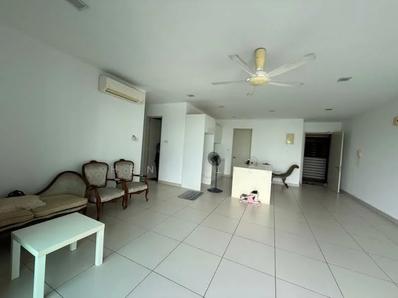 Living features: white painted walls, tile flooring, 5-blade ceiling fan, wall-mounted split AC, 2-seater sofa, 3-seater sofa, coffee table, open space layout; style: modern.
