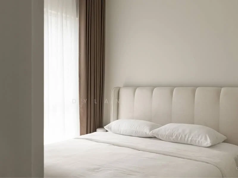 Bedroom features: king-size bed, upholstered headboard in cream, white bedding, floor-to-ceiling windows, sheer curtains, brown blackout curtains, light grey walls, wooden flooring; style: modern.