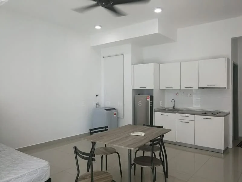 Kitchen features: white cabinets, stainless-steel fridge, stainless-steel sink, chrome pull-down faucet, gas hob, built-in oven, grey countertop, tile backsplash, recessed downlights, ceiling fan, dining table with wooden top, 4 black chairs, cream tiled flooring, white painted walls; style: modern.