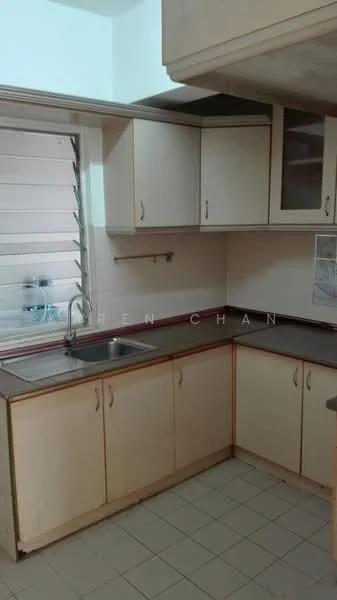 Kitchen features: single-bowl stainless-steel sink, chrome pull-down faucet, laminate countertop, white cabinetry, upper cabinets with glass front, lower cabinets, tile backsplash, ceramic tile flooring, window with horizontal slats.
