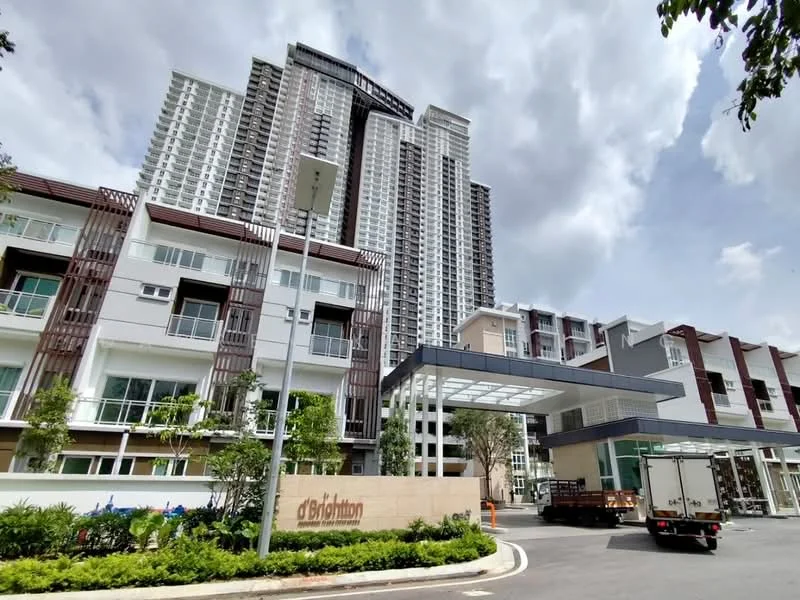 Exterior type: high-rise condominium; features: glass curtain wall, white painted facade, recessed balconies, feature lighting at night, manicured lawn, tropical landscaping, double-volume main lobby, porte cochère drop-off; style: modern.