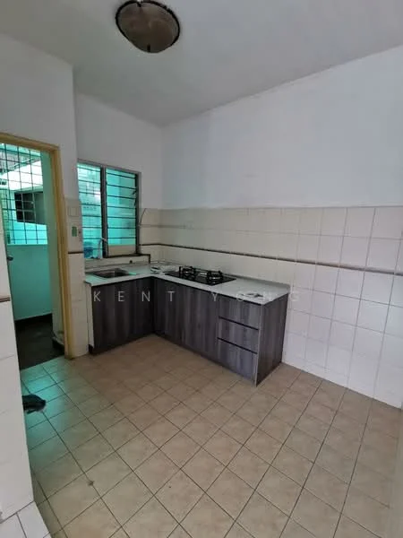 Kitchen features: L-shaped kitchen layout, grey laminate cabinetry, white tiled backsplash, double-basin sink, stainless-steel gas hob, wall-mounted exhaust hood, ceramic tile flooring, white painted walls, window for natural light, light fixture on ceiling; style: modern.