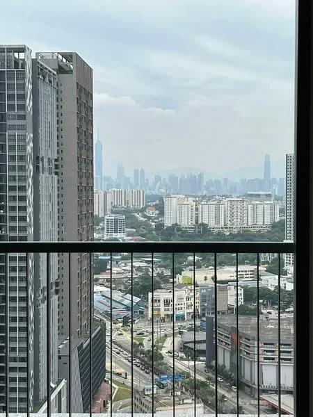 Room view: city.