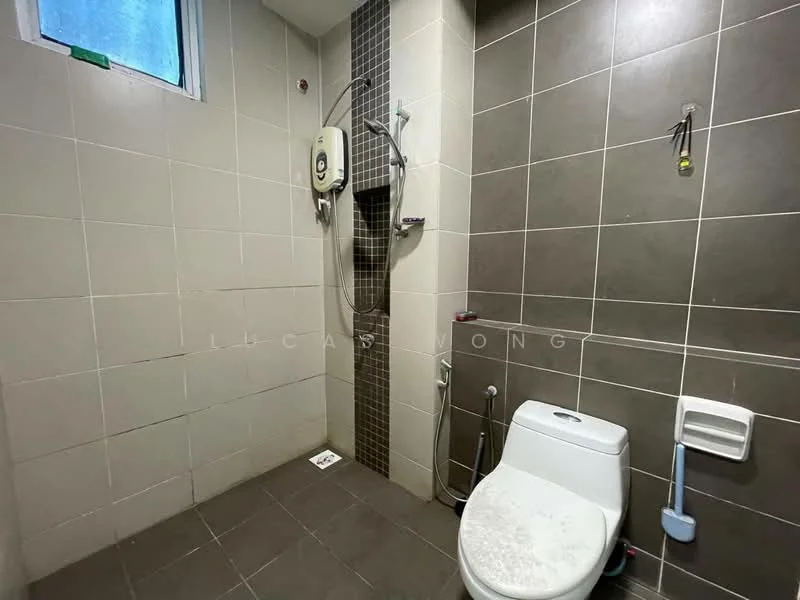 Bathroom features: white wall tiles, grey floor tiles, shower area with wall-mounted shower head, toilet with bidet spray, chrome faucet, tiled accent wall, shower heater, toilet paper holder, grab bar; style: modern.