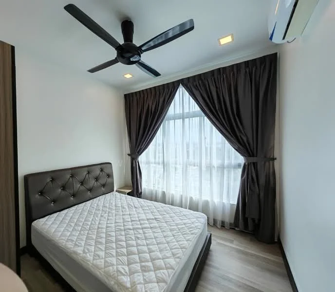 Bedroom features: queen-size bed, upholstered headboard, floor-to-ceiling window, sheer curtains, blackout curtains, 5-blade ceiling fan, recessed downlights, wooden flooring, nightstand, air conditioning unit; style: modern; view: city.