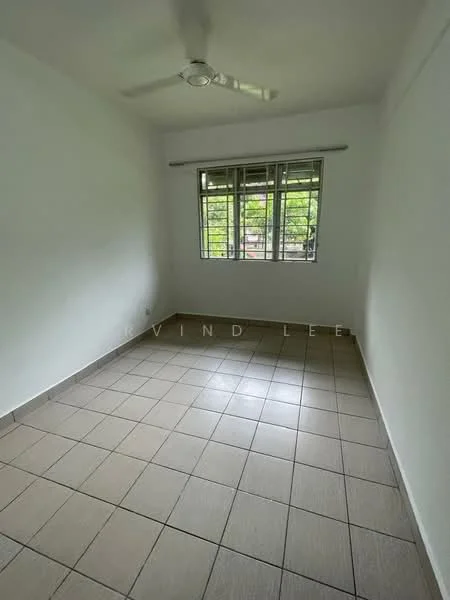 Room features: white painted walls, tile flooring, ceiling fan, multiple windows, natural light, neutral color scheme; view: garden.