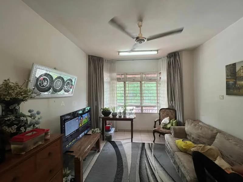 Living features: 3-seater fabric sofa in beige, coffee table, TV console, wall-mounted TV, area rug with geometric pattern, 5-blade ceiling fan, floor-to-ceiling windows, sheer curtains, decorative wall art, wooden side table, potted plants; style: modern; view: garden.