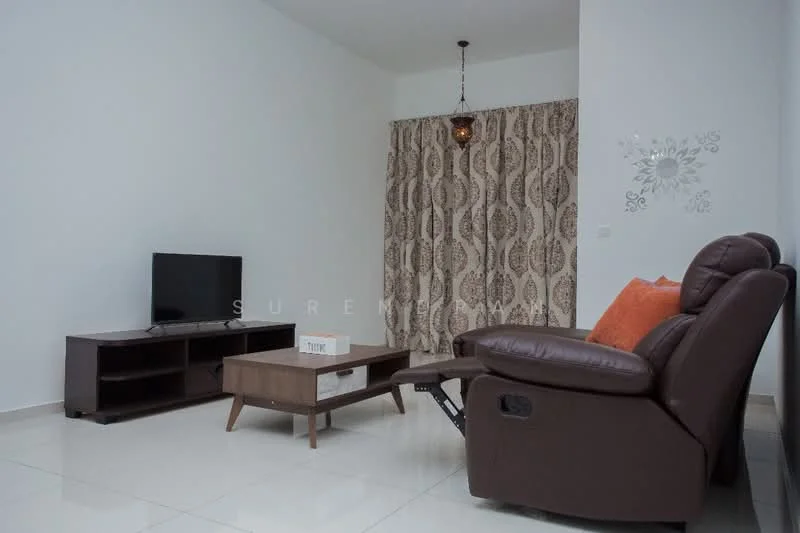 Living features: white painted walls, glossy tile flooring, reclining brown leather sofa, wooden coffee table, TV console, flat-screen TV, decorative pendant light, curtains with geometric pattern, area rug; style: modern.