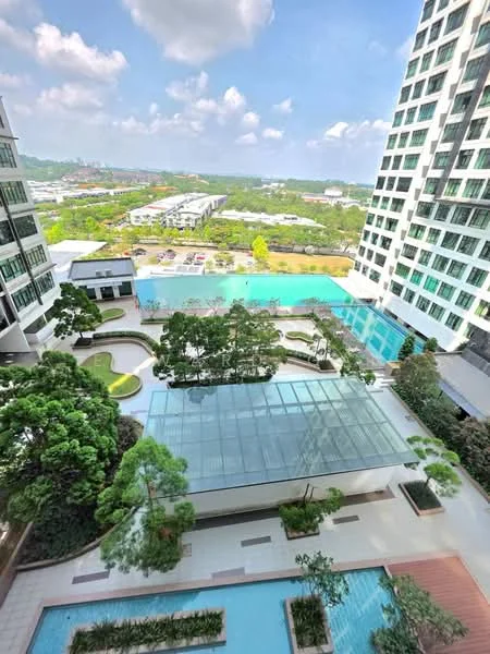 Exterior type: high-rise condominium; features: infinity pool, landscape garden, manicured lawn, tropical landscaping, glass canopy, multiple swimming pools, surrounding greenery, outdoor seating areas; style: modern.